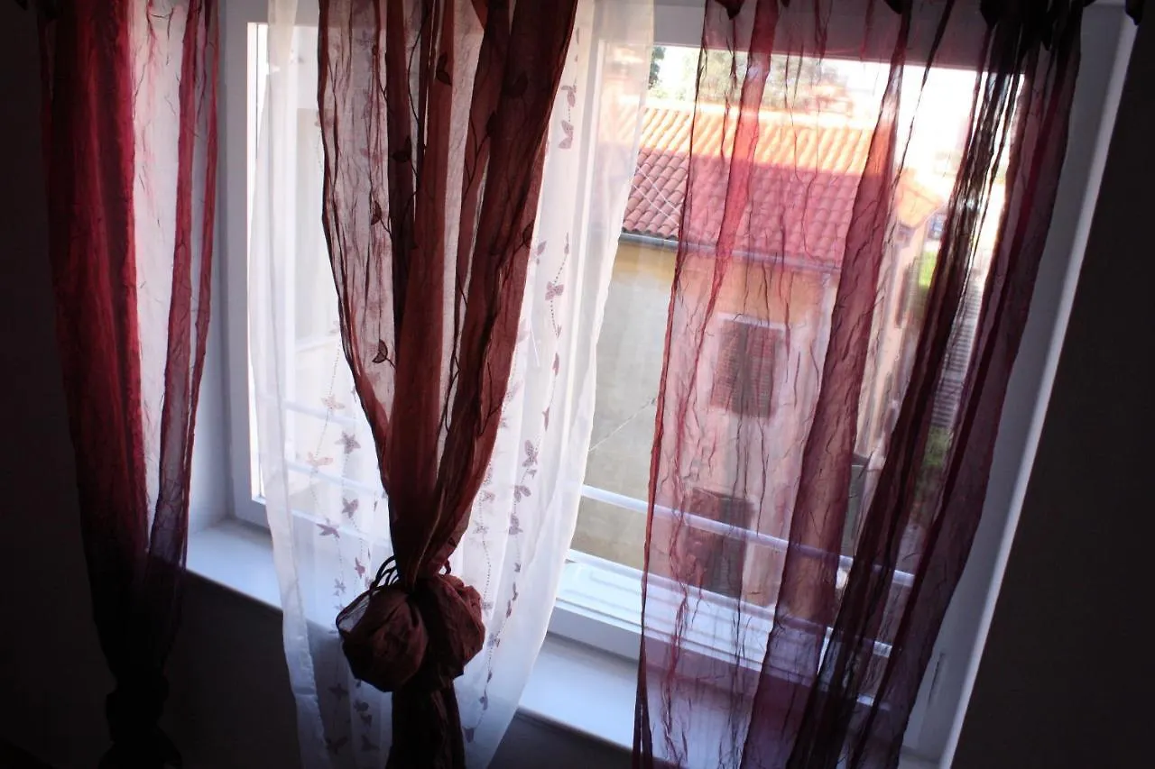 Apartamento Dharma Zadar 0*,  Croacia